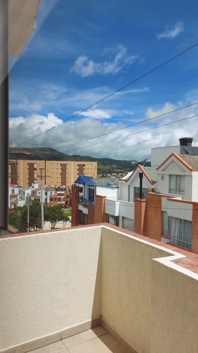 ¡ CASA DE 3 PISOS EN TUNJA SECTOR NORTE ¡